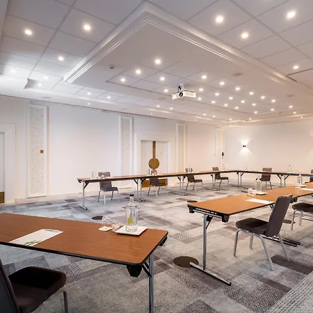 By Ihg Hasselt